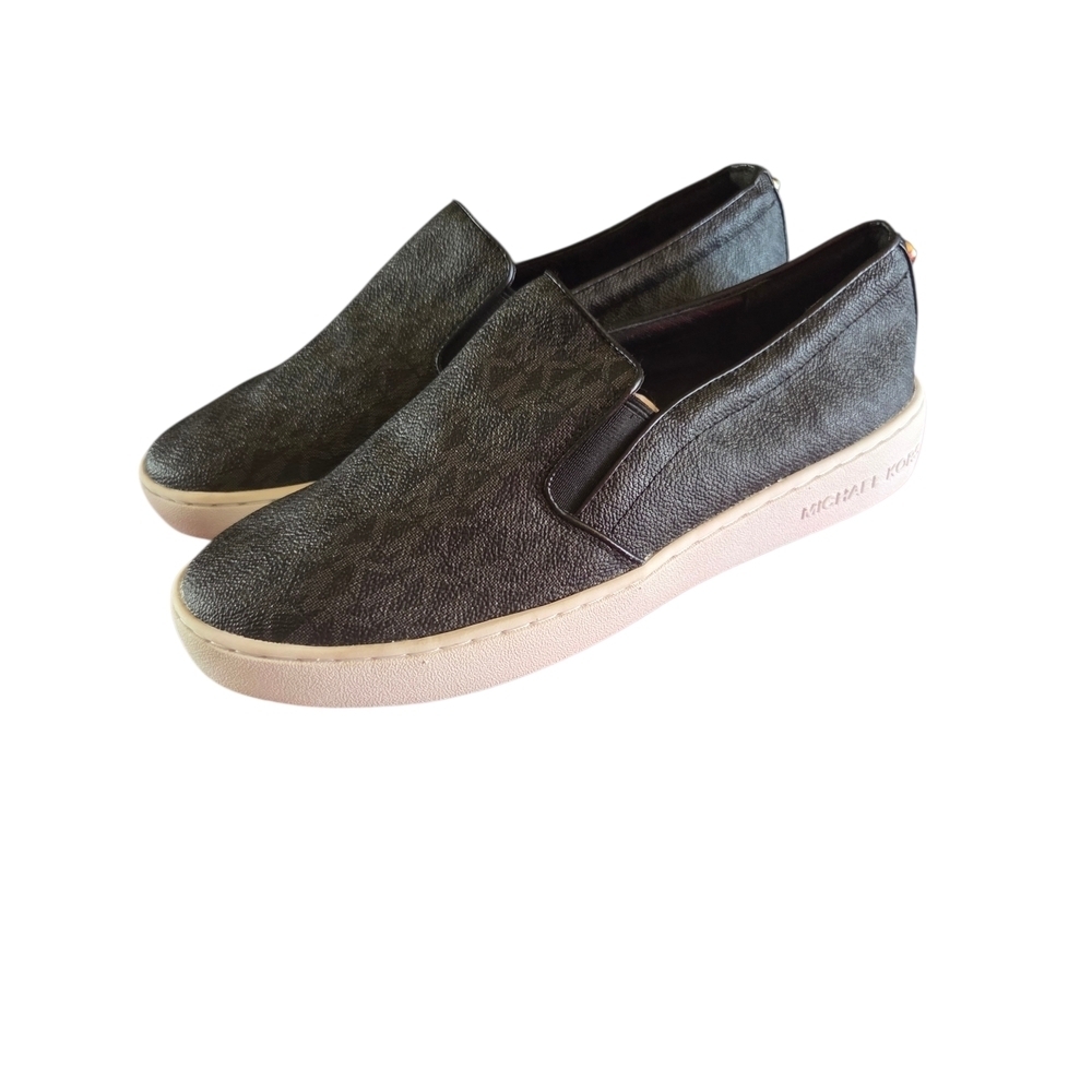 Michael Kors Textured Black and Cream Slip-Ons